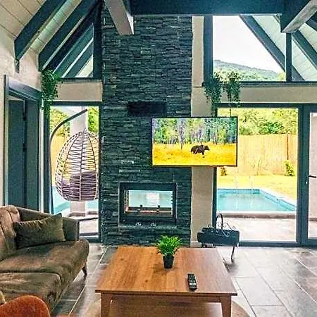 Villa Moonsa Boutique