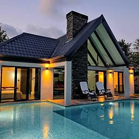 Moonsa Boutique Villa