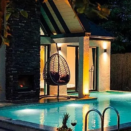 Villa Moonsa Boutique *
