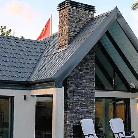 Moonsa Boutique Villa